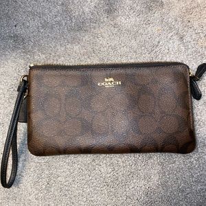 Coach wallet/clutch